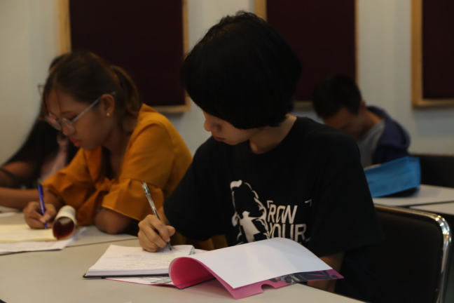 AES Myanmar Scriptwriting (Online Face to Face)